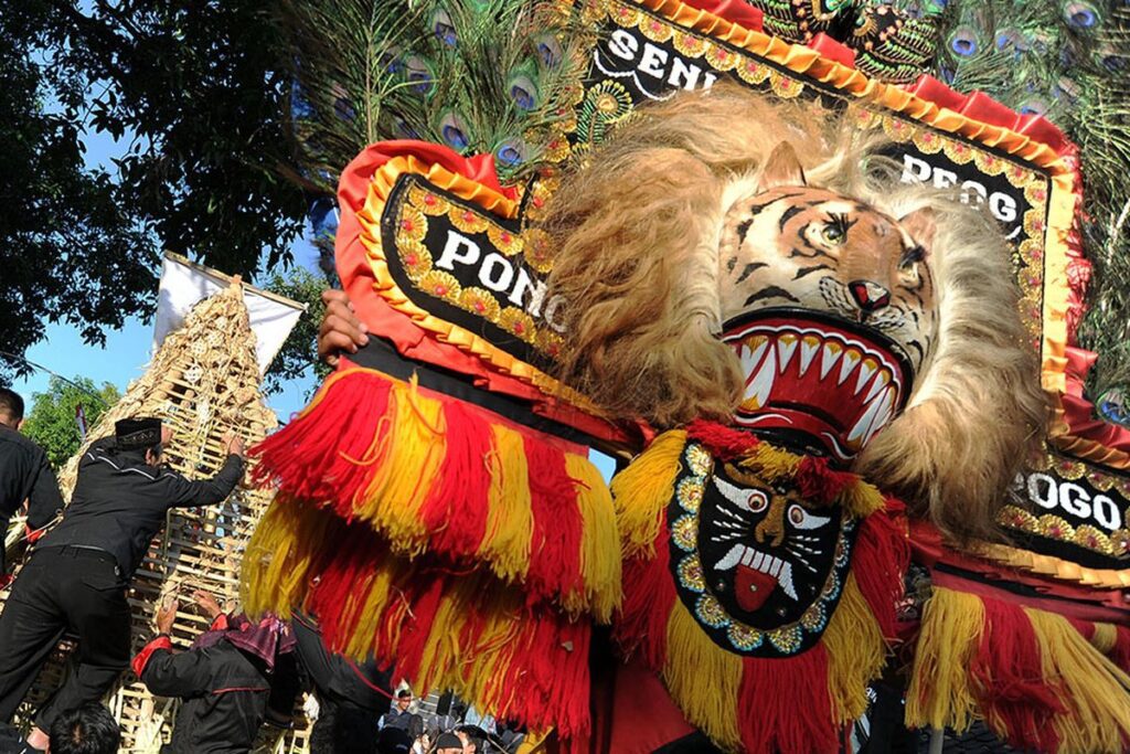 Sejarah Lengkap Kota Ponorogo
